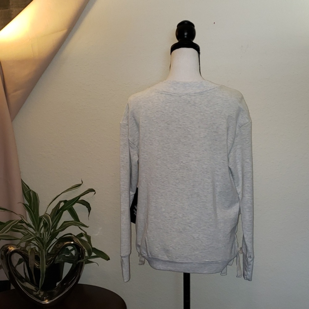 Absolutely fit oatmeal colored side tie sweater - Picture 2 of 6